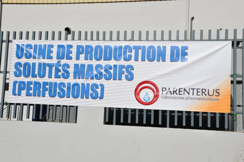 Parenterus, une usine de solutes steriles inauguree à bayakh